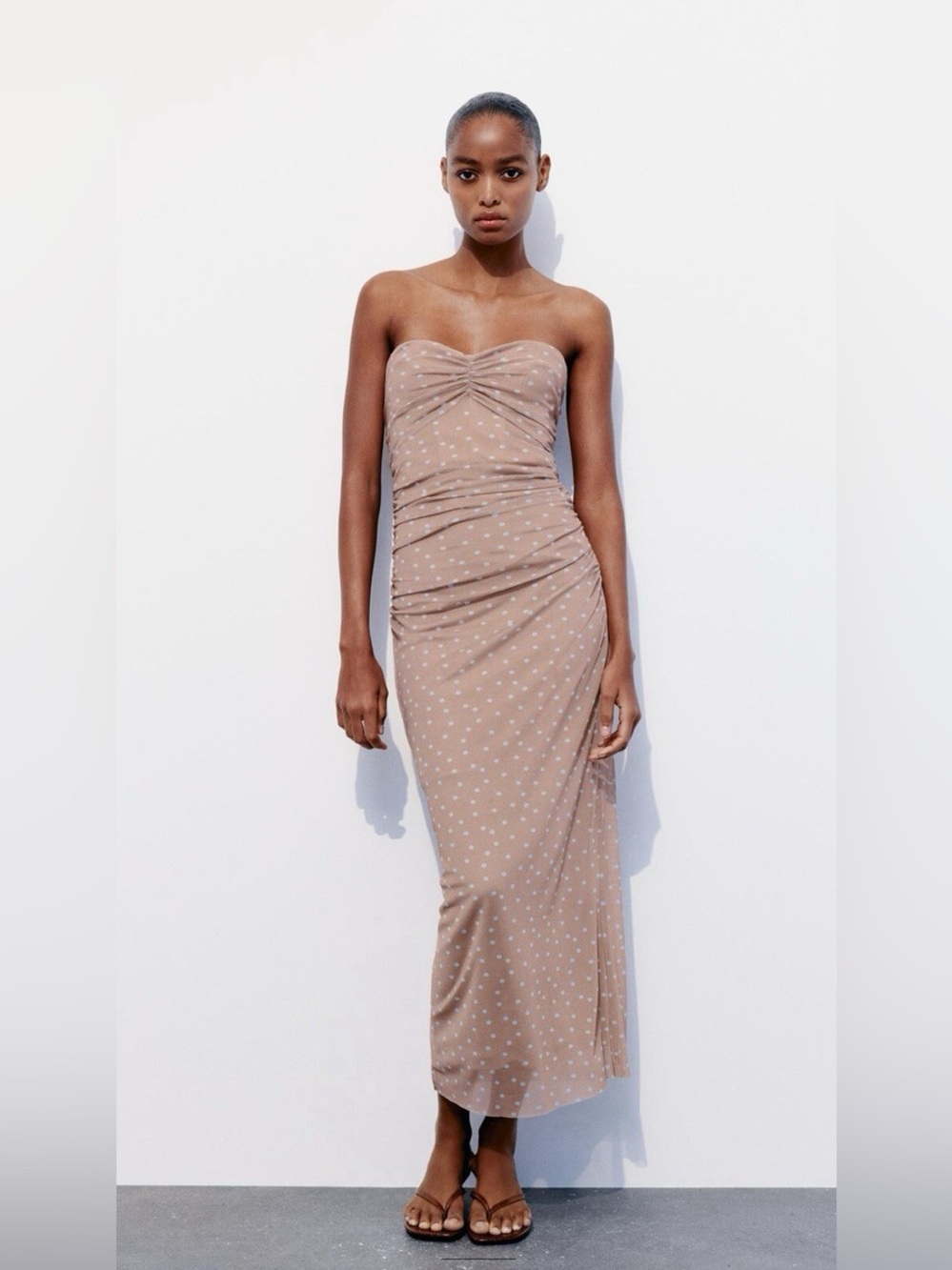 Zara polka dot tulle strapless dress women’s L large pink beige midi dress ZARA